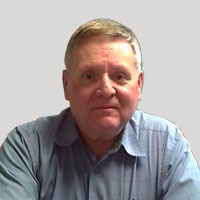 headshot of Bob Chellevold KMT waterjet parts customer service representative