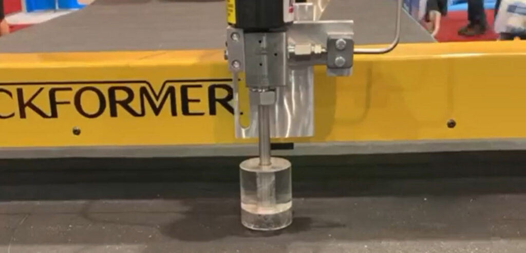 Mestec Vulcan HVAC Foam Cutting Table Cutting Head